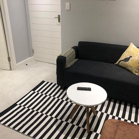 ケープタウンPrivate Bachelor Pad In Sea Pointアパートメント エクステリア 写真
